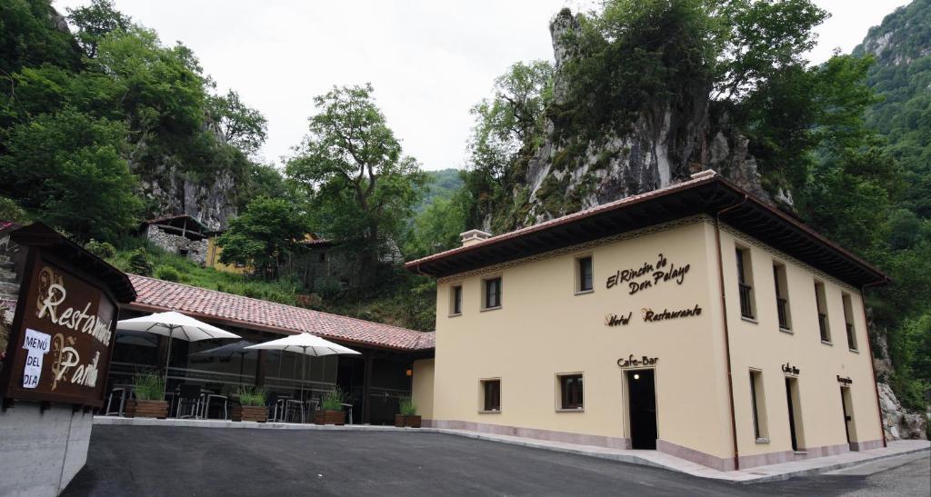 Hotel Rural - El Rincon De Don Pelayo Ковадонга Экстерьер фото